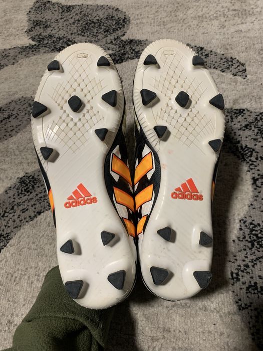 Adidas absolado 42 розмір