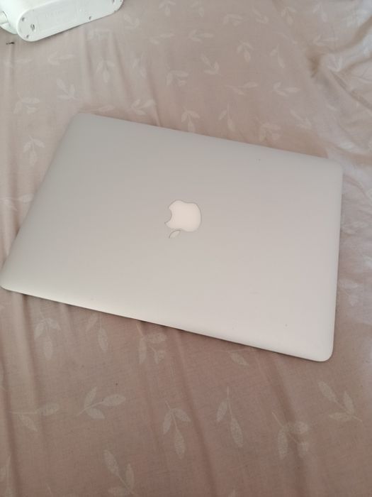 Macbook air a1466/i5/4/128/ 5+ часов акб/mac OS Ventura+ Windows 11/ под все виды работы