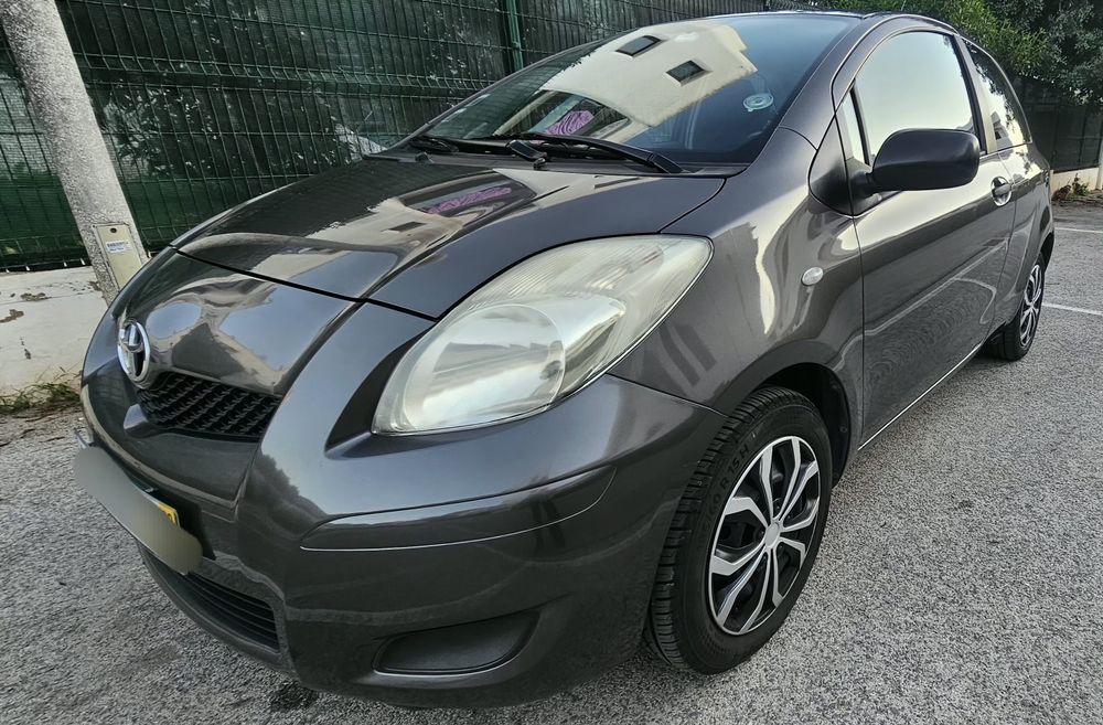 Toyota Yaris VVT-i 1.0 AC