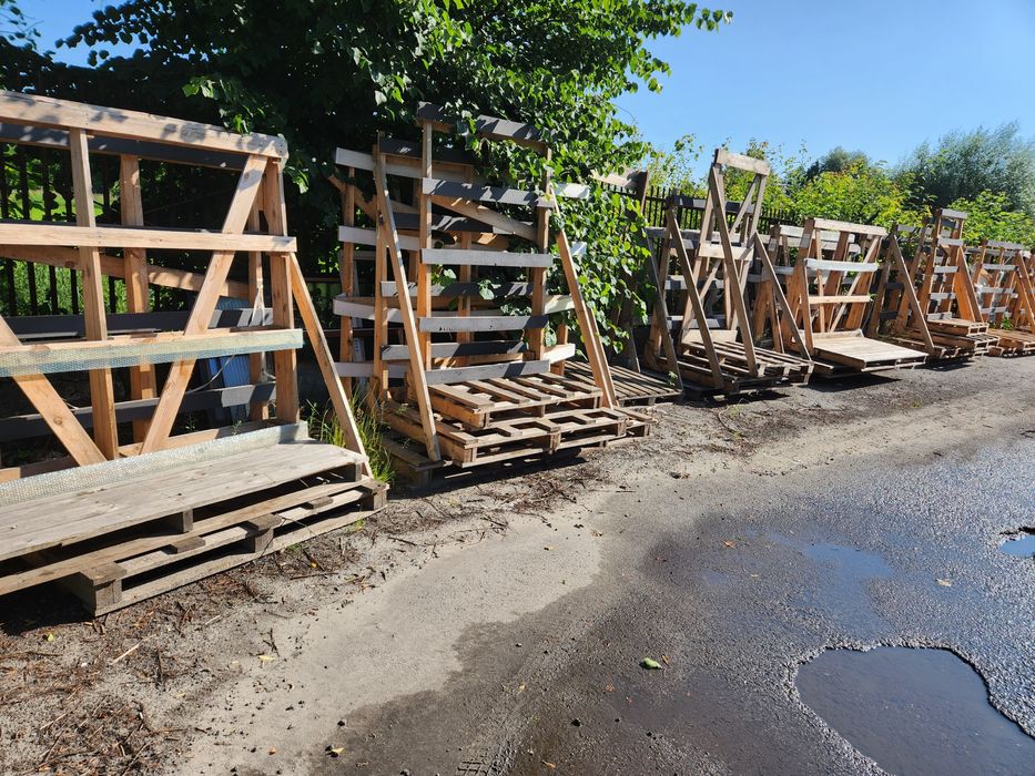 Drewno na opał stojak transport