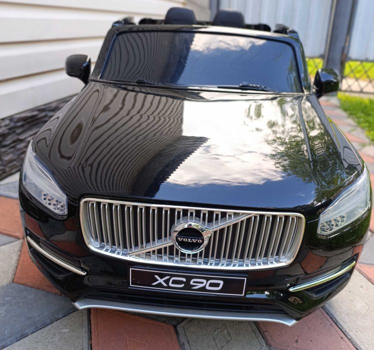 Дитячий автомобіль Volvo CX90 на акумуляторі з пультом керування