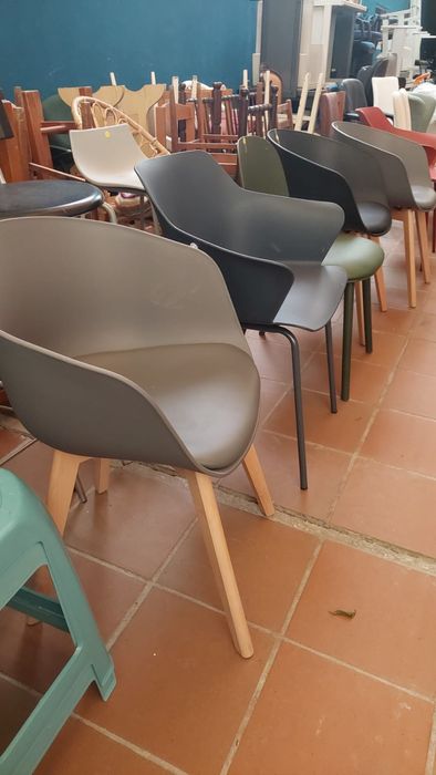 Cadeiras vários tipos