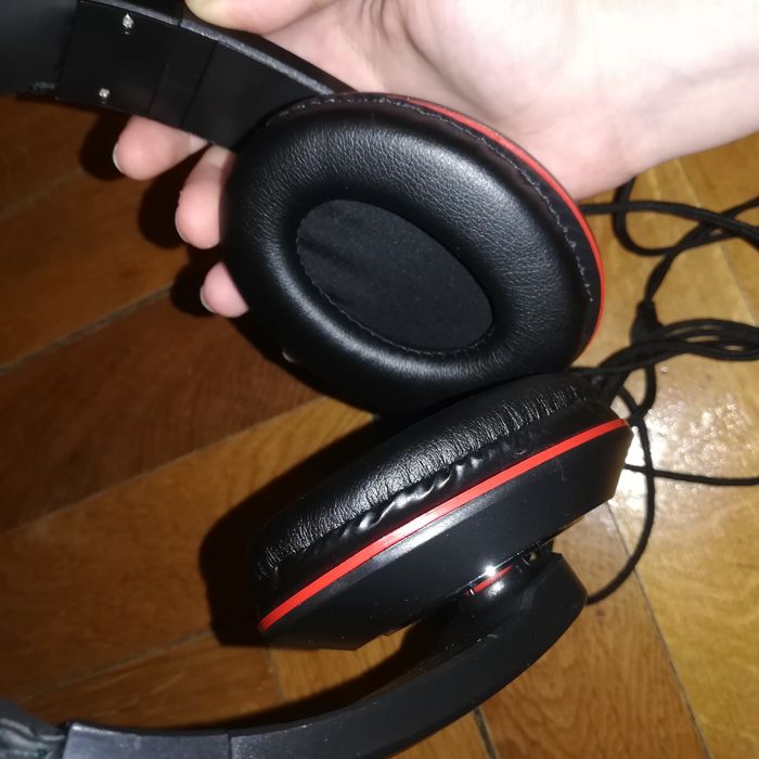 Słuchawki z mikrofonem esperanza