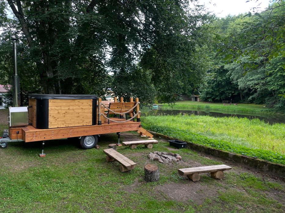 Balia mobilna na wynajem, jacuzzi