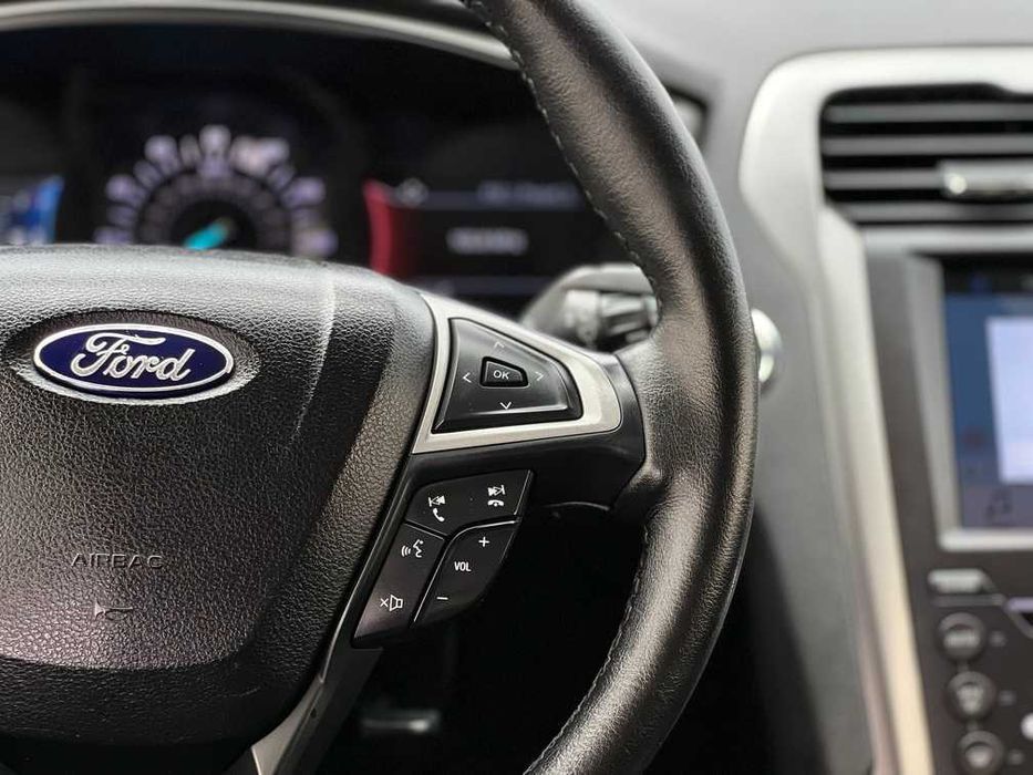Ford Fusion 2017