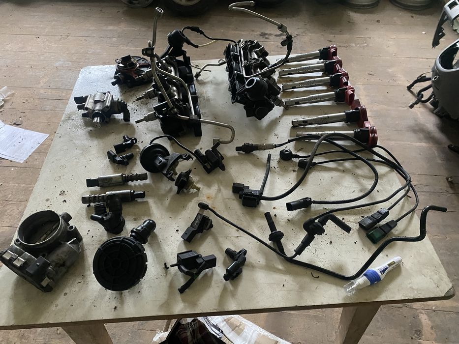 Запчастини форсунка ауді ауди а6ц6 audi a6c6 3.2 fsi