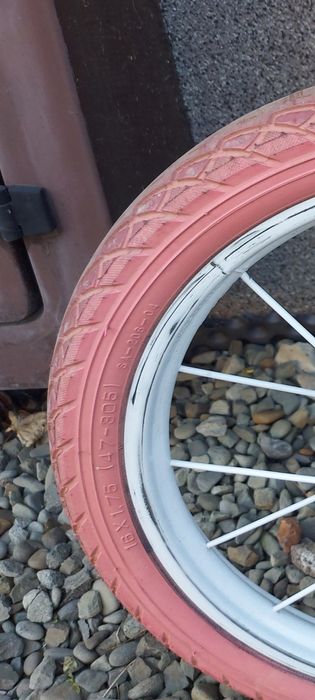 Rowerek dla dziewczynki 16"