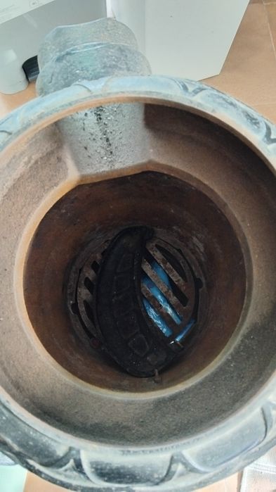 Salamandra a Lenha em Ferro Fundido – Clássica e Robusta