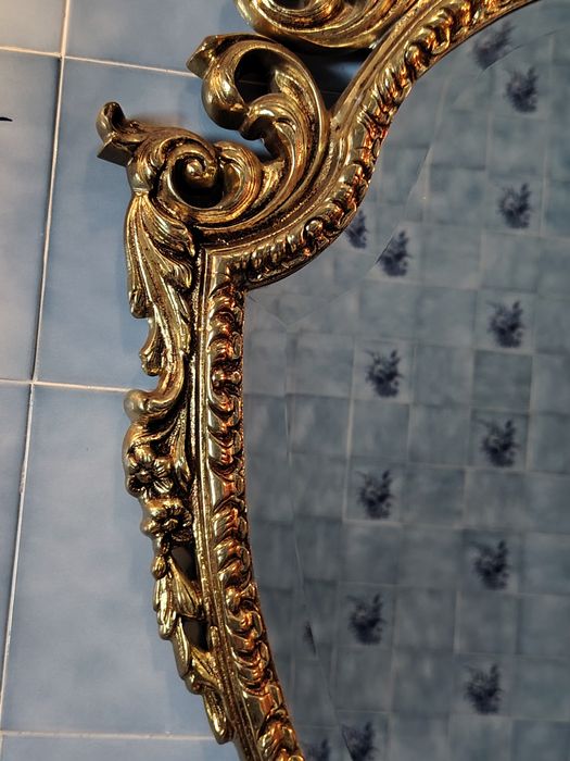 Espelho Oval em Bronze
