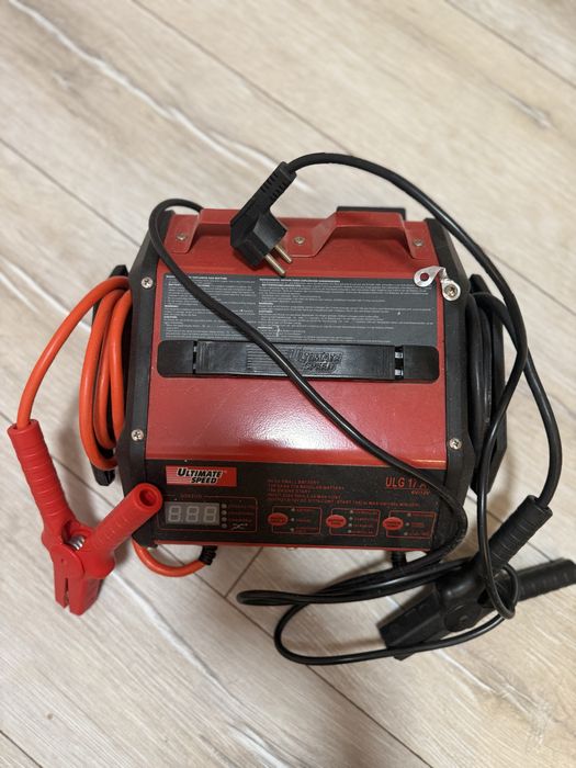 Зарядний пристрій Ultimate Speed ULG 17 A1  з функцією старту