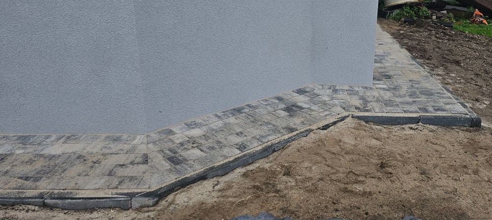 Układanie Kostki Brukowej