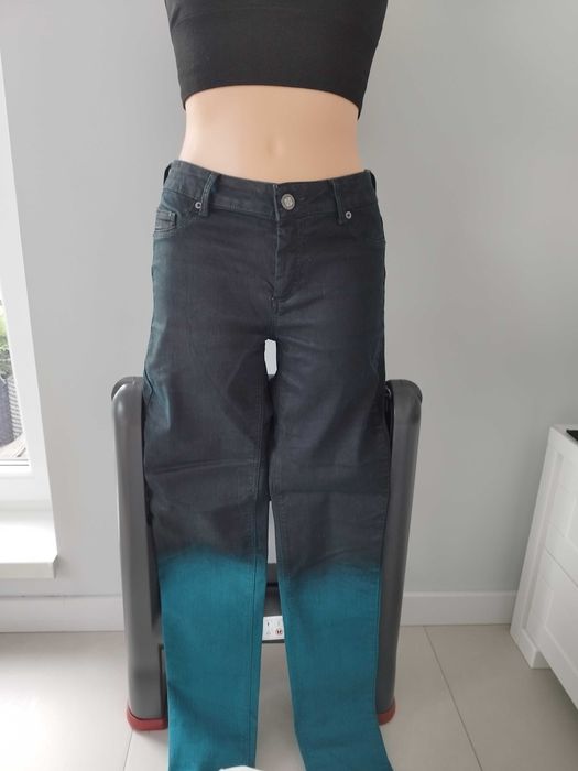 Spodnie damskie dżinsowe (jeans) dwukolorowe, Is Laura Scott, roz 36