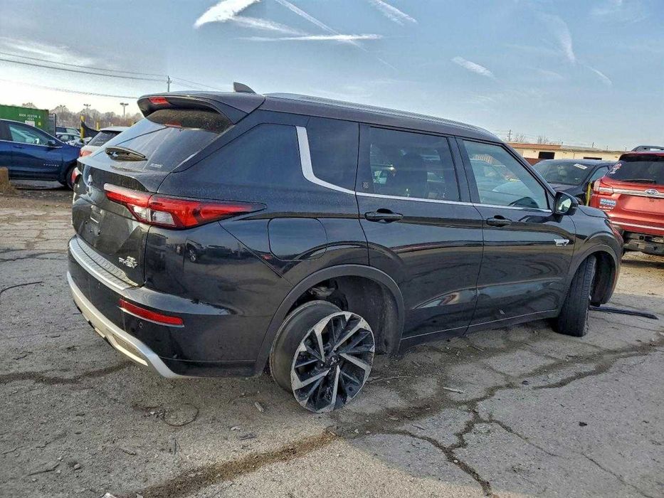 Mitsubishi Outlander SEL 2023