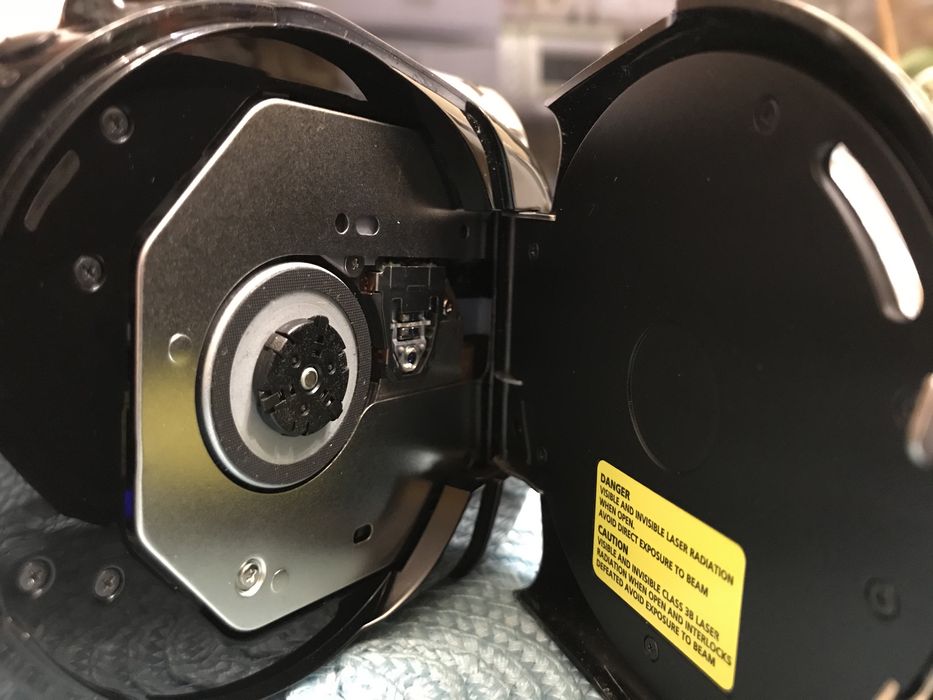 Видеокамера Samsung VP-DX103I