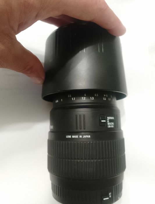 Японский объектив Sigma AF 70-300 mm DG Macro