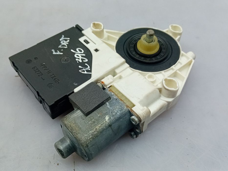Motor vidro frente direito AUDI A3 (8P1)
