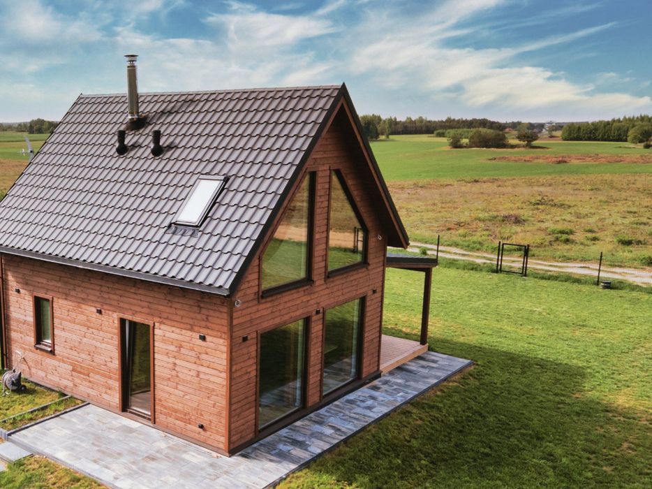 Rumiane Chatki - Jezioro | Balia Jacuzzi | Mazury | Basen | Workation