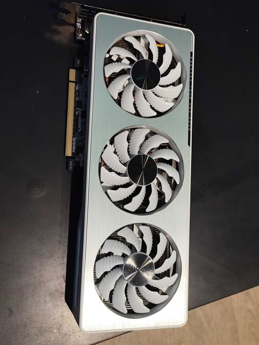 Gigabyte rtx 3060 TI 8 GB Vision Biały