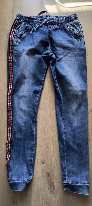 Spodnie jeansowe jogger