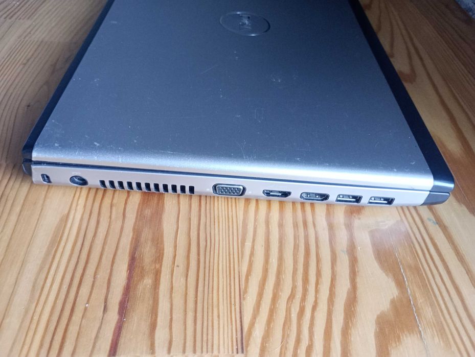 Ноутбук DELL Vostro 3500