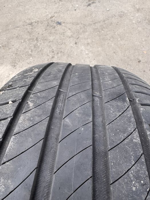 Michelin 235/45R18