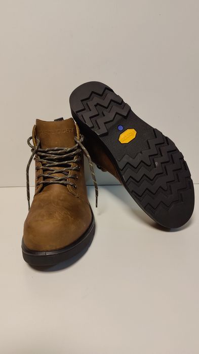 Buty robocze Solid Gear Chukka Vibram Snickers skóra 41,42,44 i 46