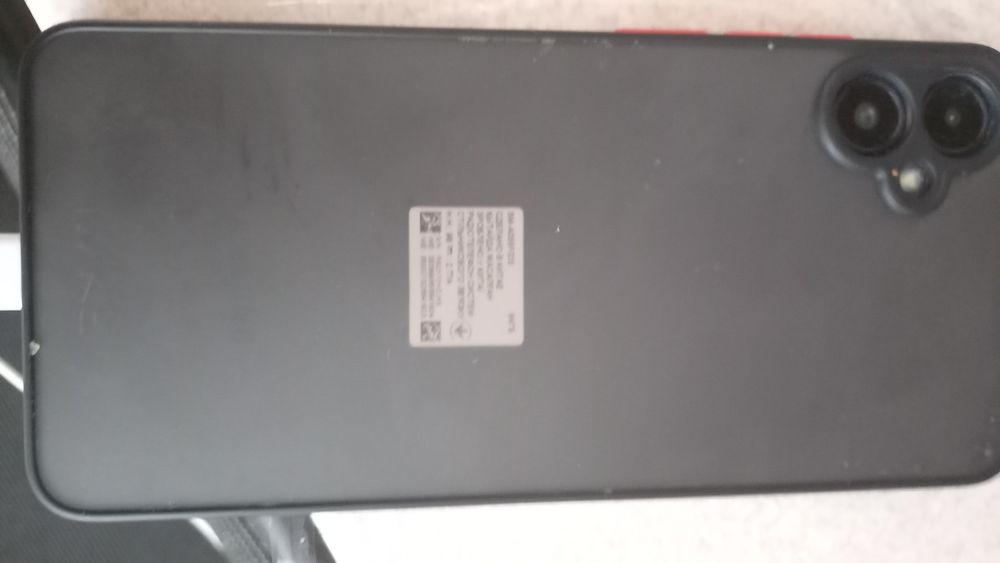 Продам телефон  почти новый