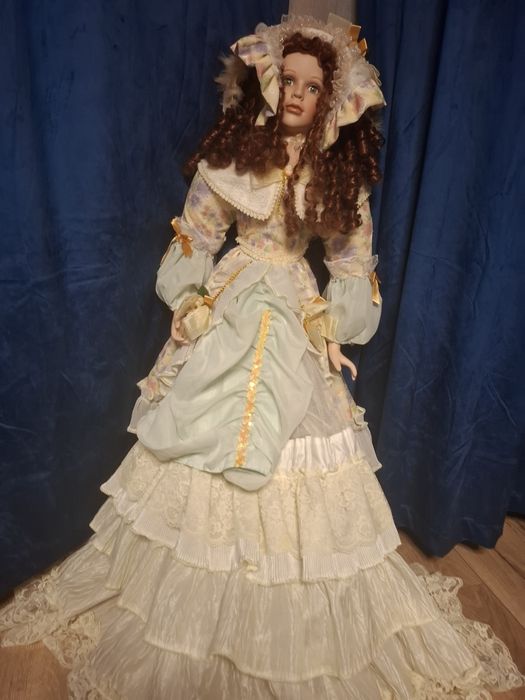 Sprzedam lalka porcelanowa 1m