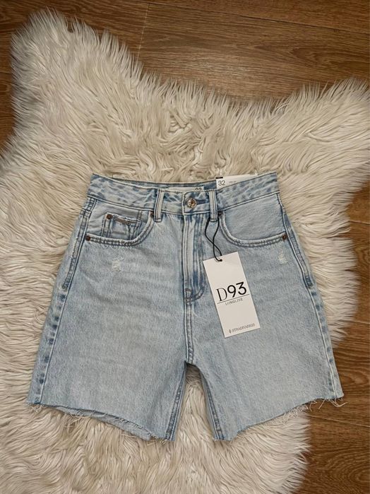 Продам шорты Stradivarius