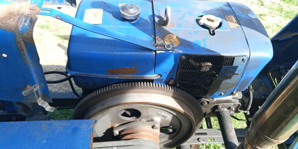 Мінітрактор скаут т-24