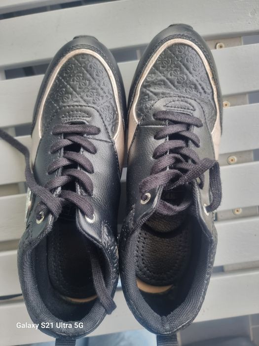 Tenis da Guess tamanho 38