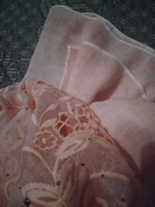 Ажурний жіночий шарфик