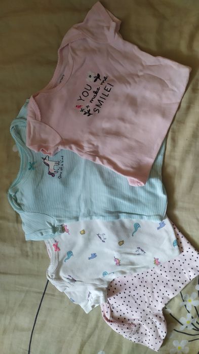Бодики Carter's 9 міс.