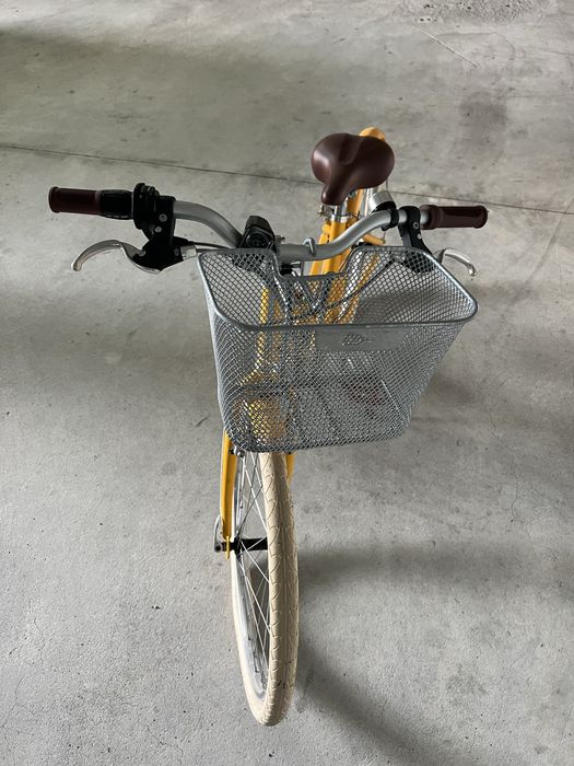 Bicicleta com cesto
