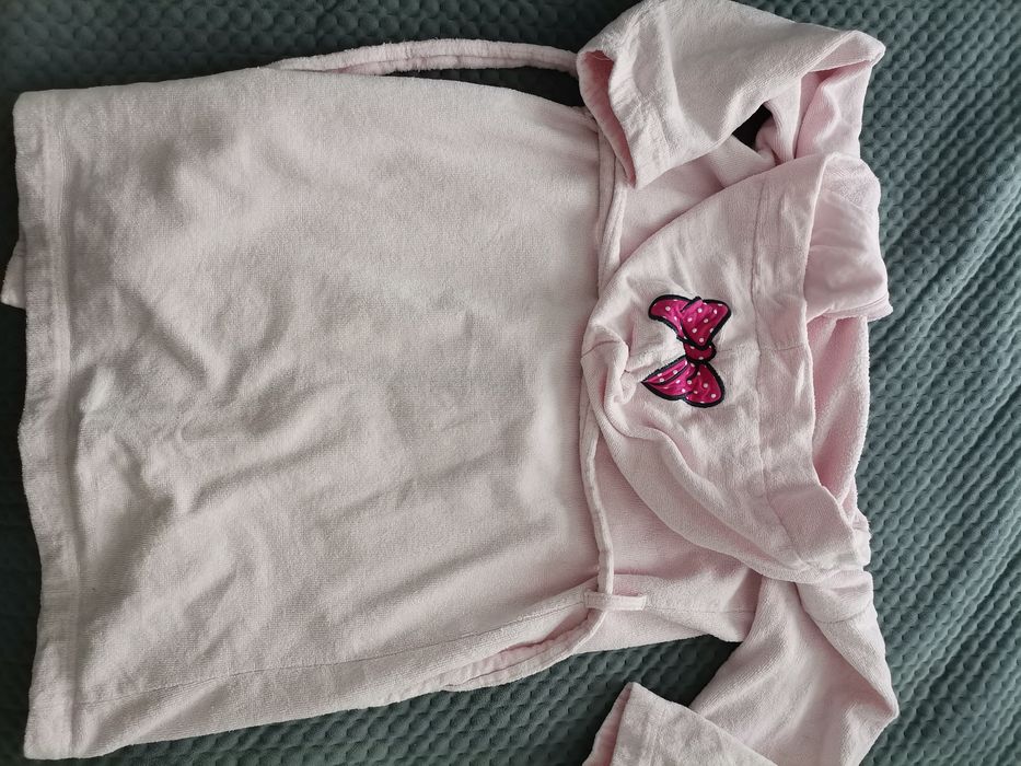 Szlafrok dla dziewczynki z Myszka Minnie 122
