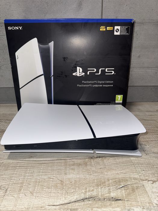 PlayStation 5 Slim Digital Edition 1TB - ідеальний стан з гарнтією