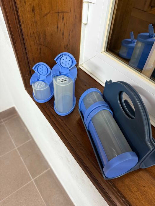 Guarda especiarias da tupperware
