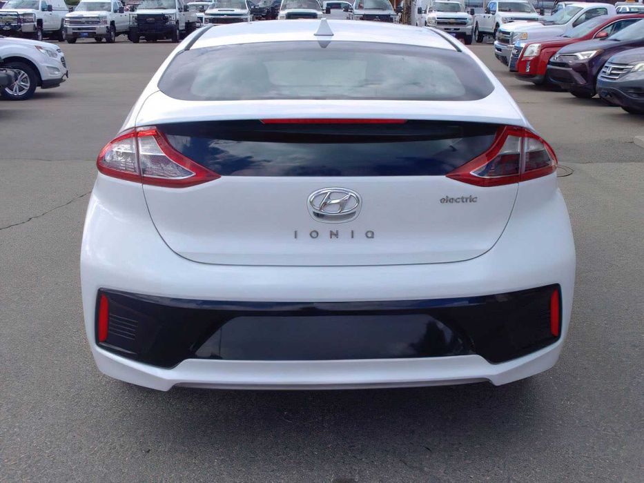 Hyundai Ioniq      2018