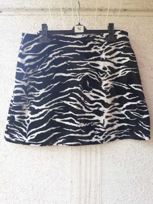 Spódnica zebra z materiału futerkowego 42 44