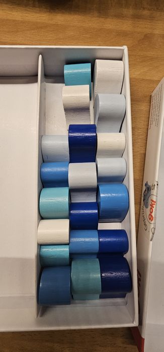 Goki balansujący wieloryb gra