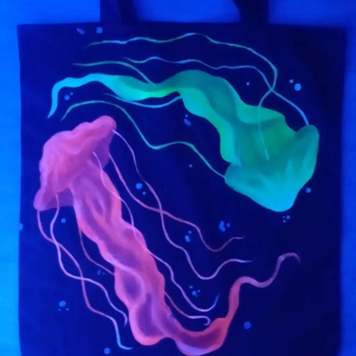 Шопер неоновими фарбами