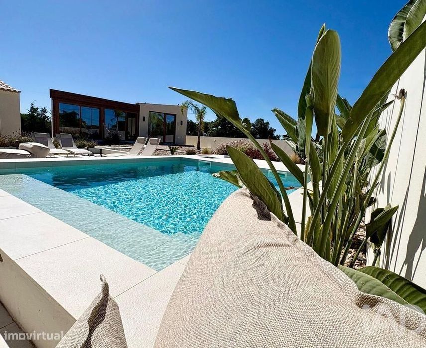 Casa / Villa T4 em Lagoa e Carvoeiro