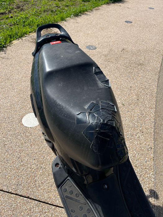 Vendo mota 50cc Aprilia Rally