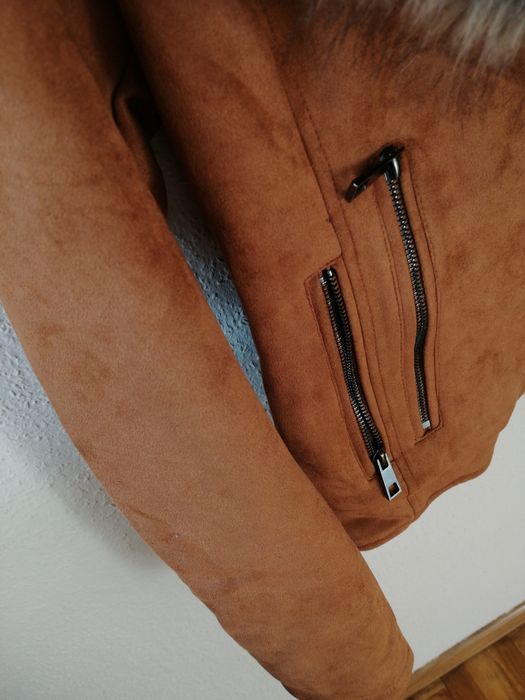 Karmelowa zamszowa kurtka