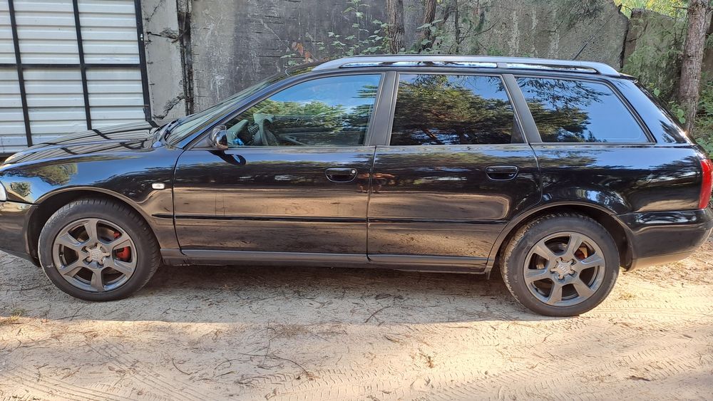 Продам Ауді а4b5 avant