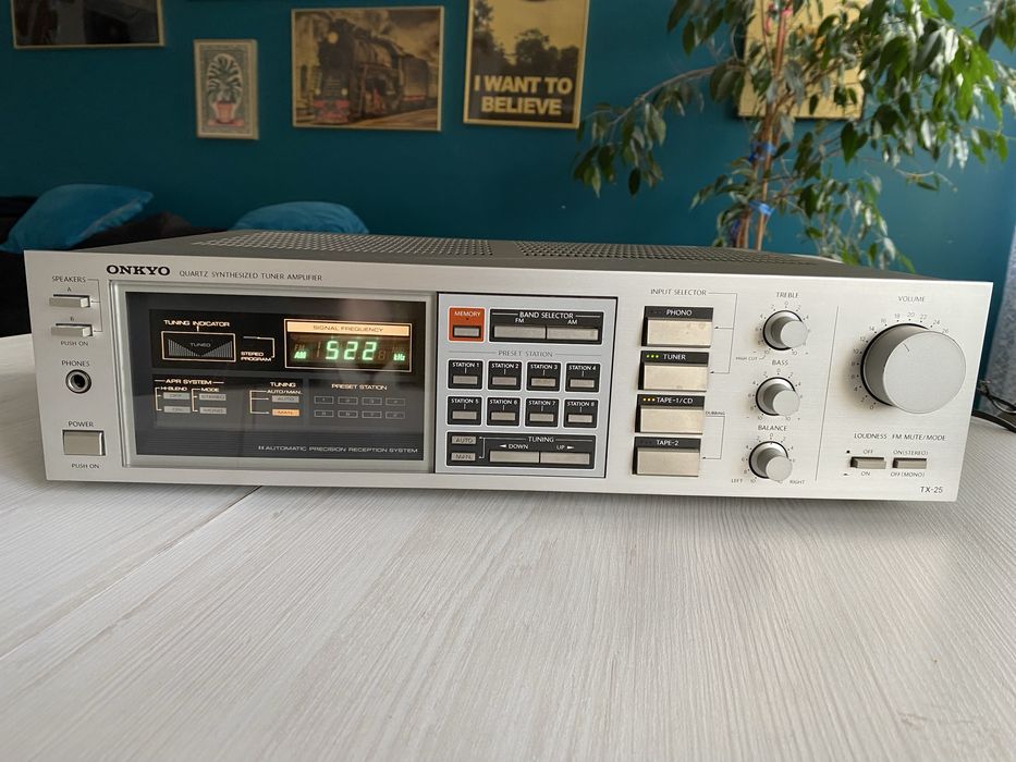Amplituner Onkyo TX-25