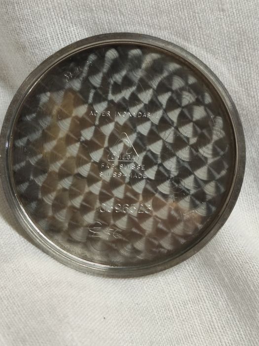 Relógio de bolso Omega a funcionar perfeitamente