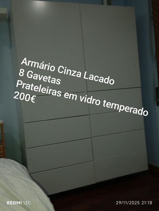 Armário de Parede Lacado