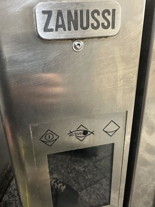 Piec gastronomiczny konwekcyjny  Zanussi