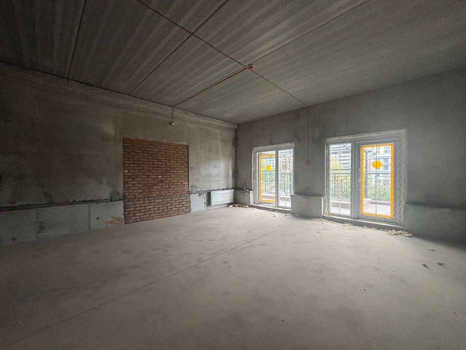 Без комісії, кращий магазин 95 кв.м., вул. Максимовича, ЖК Нова Англія